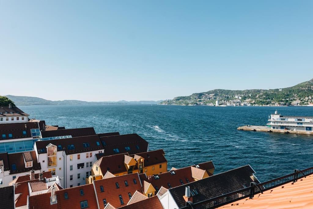 Apartamento Beautiful Penthouse With An Ocean View In Bergen Exterior foto